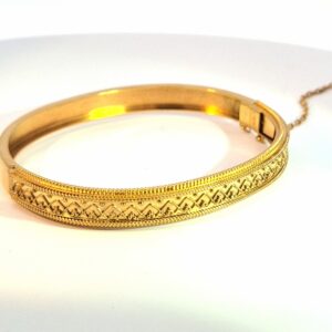 AVT8900 15ct gold Etruscan revival bangle, circa 1870