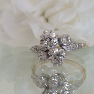 AMS8986 Diamond twist ring