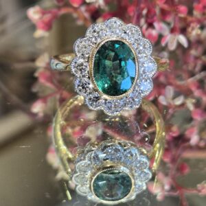 AVT9005 Emerald and diamond cluster ring